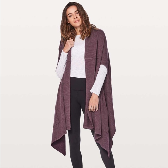 Lululemon Live Freely Wrap in Heathered Black Cherry - One Size - Picture 1 of 5
